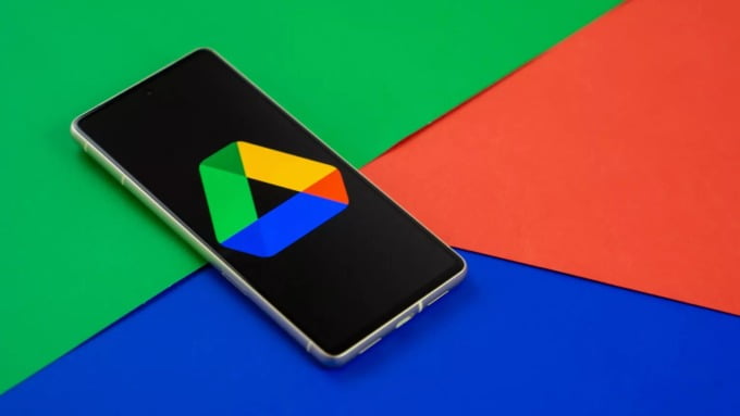 Google Drive logo on phone. Photo: AndroidAuthority