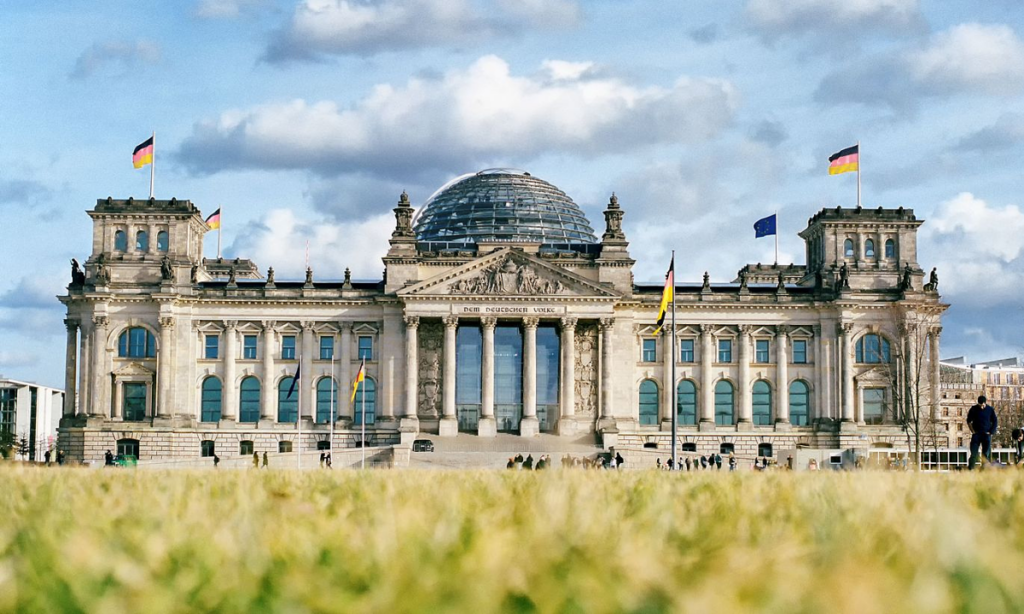 german mp fooled by fake email 671f12d43194c | Dang Ngoc Duy