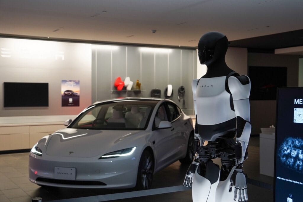 elon musk plans to create 10000 humanoid robots by 2025 67a049d77630d | Dang Ngoc Duy