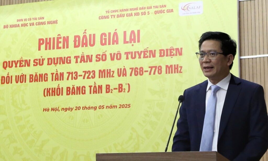 700 mhz diamond band for 5g has a purpose 682c71b10aea5 | Dang Ngoc Duy