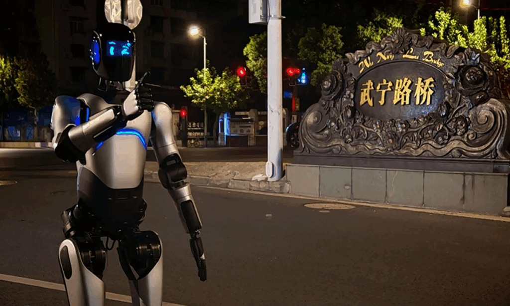 chinese humanoid robot sets world record for walking 6923e03be0d0b | Dang Ngoc Duy