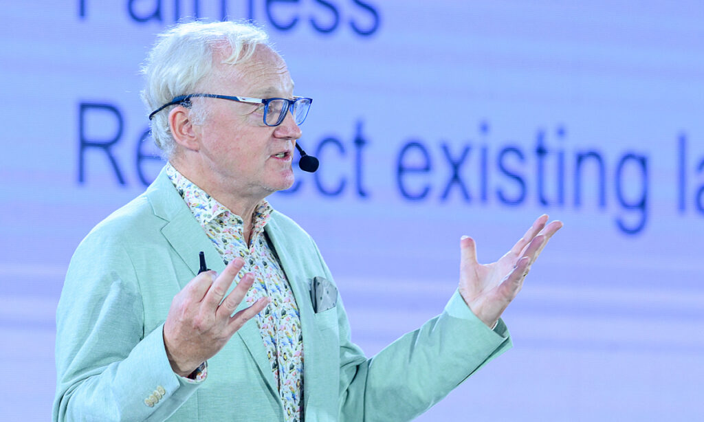 professor toby walsh the risk of countries being digitally colonized 69365807526c4 | Dang Ngoc Duy