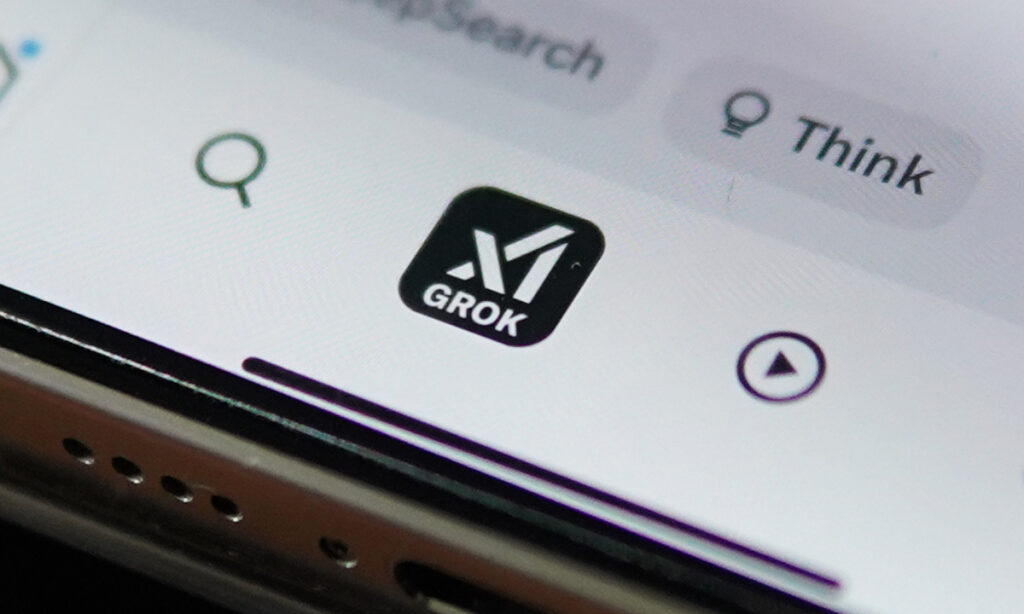 AI Grok restricts the creation of 'sensitive' images after strong backlash. 8 ai grok restricts the creation of sensitive images after strong backlash 69647a44d3d30 | Dang Ngoc Duy