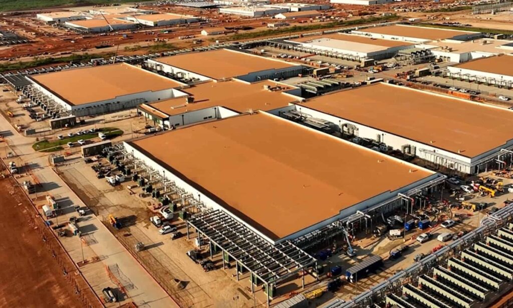 40 of ai data centers in the us may be behind schedule 69e5aa8cdbbb2 | Dang Ngoc Duy