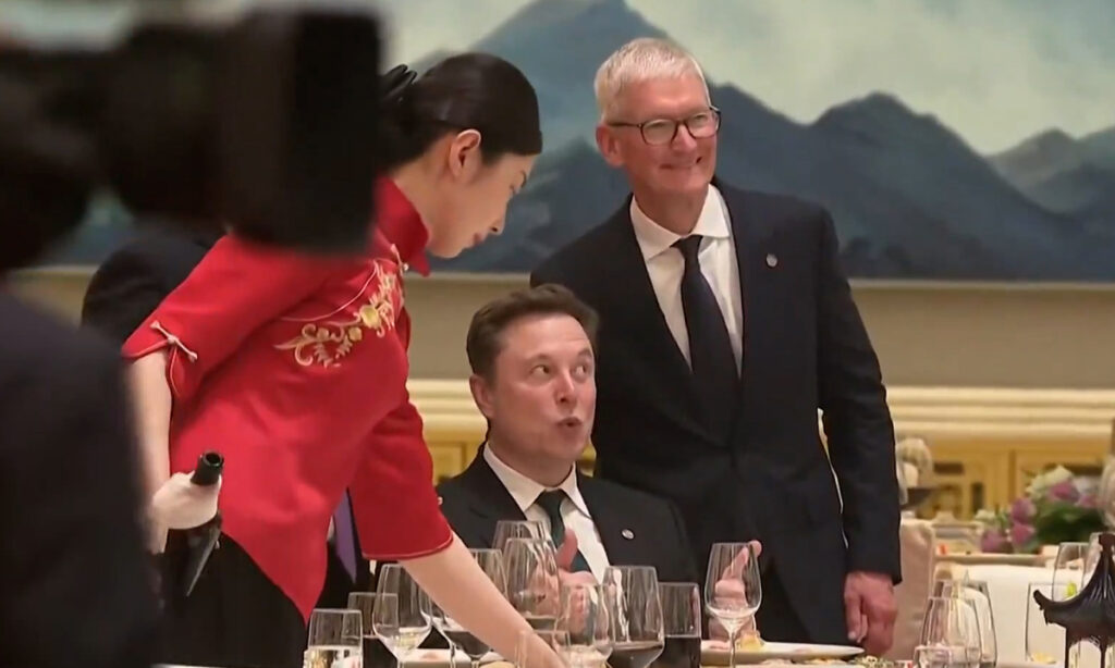 Musk's viral expressions during his visit to China. 4 musks viral expressions during his visit to china 6a0a960a86f41 | Dang Ngoc Duy