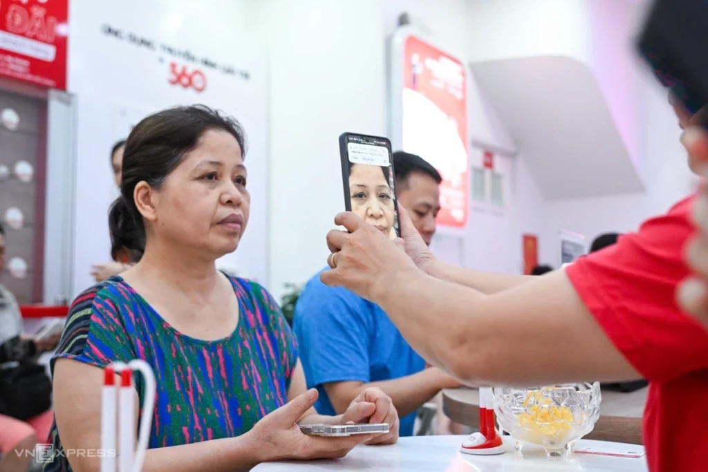 the network provider will come to your home to verify your subscriber information 6a13d0989d3d7 | Dang Ngoc Duy